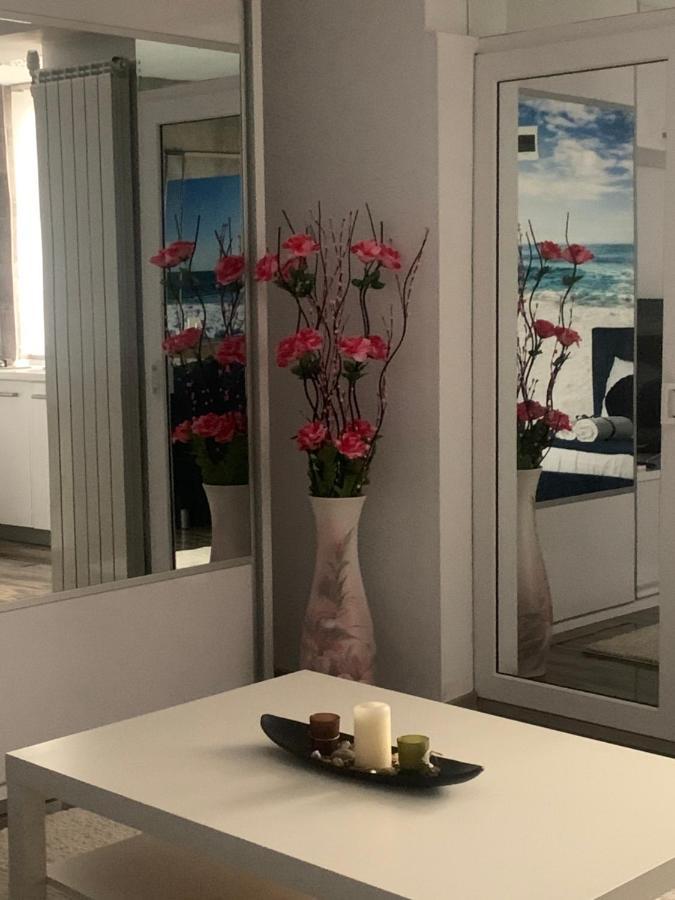 Marisole Apartment Constanta Ngoại thất bức ảnh